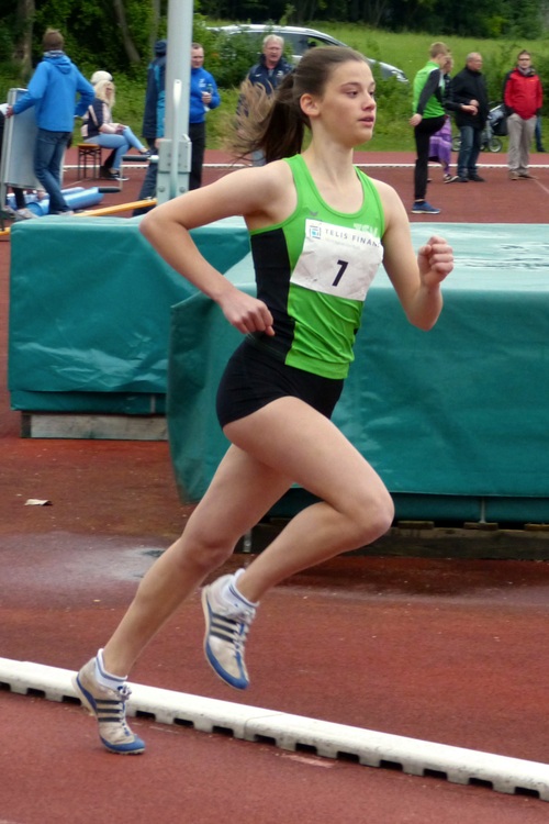 Ronja Wohlfahrt DM Quali 800m 2019