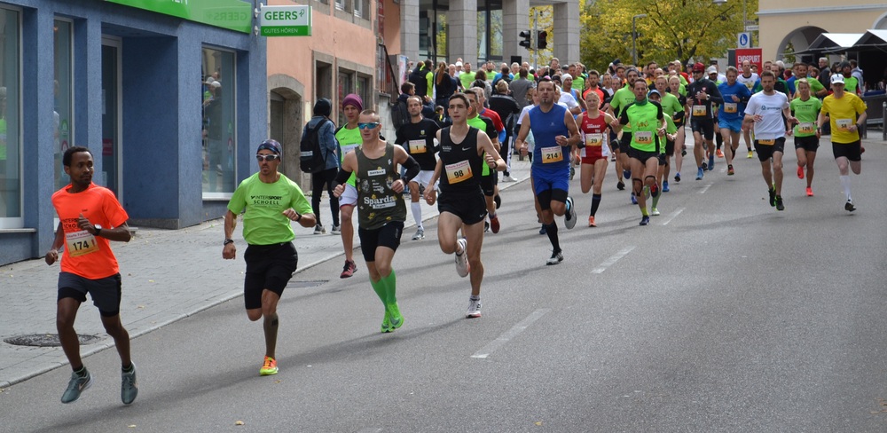 031090004 Start 10 km 031090004 Start 10 km