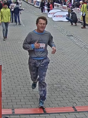 031090906 Bernd Heiss 031090906 Bernd Heiss