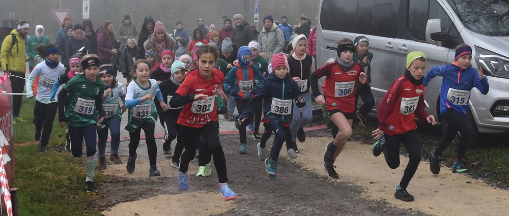 091120240153 U10 Maedchen